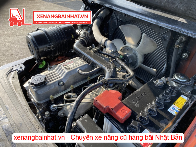 Xe nâng dầu Toyota 02-8FD15 1.5 Tấn, 3m-8 cũ hàng bãi Nhật