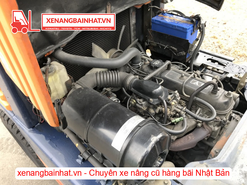 Xe nâng xăng Toyota 5FG30 3 Tấn, 3m-8 cũ hàng bãi Nhật