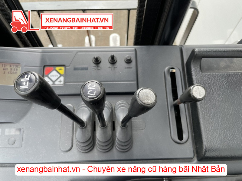 29-Xe nâng điện đứng lái TCM FRHB13-8CA 1.3 Tấn, 4m