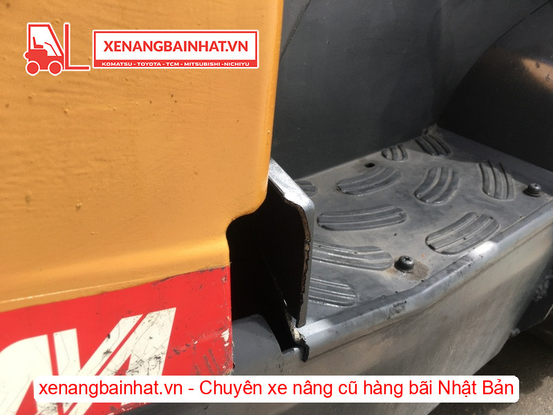 735-Xe nâng dầu TCM FD30C3 3 Tấn, 3m