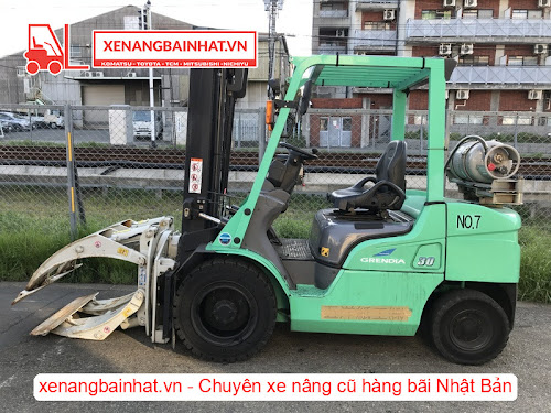 Xe nâng xăng Mitsubishi FGE30T-F13F 3 Tấn gắn bộ kẹp giấy
