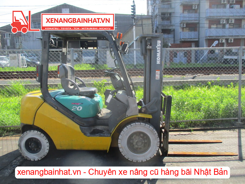876-Xe nâng xăng Komatsu FG20T-16 2 Tấn, 3m