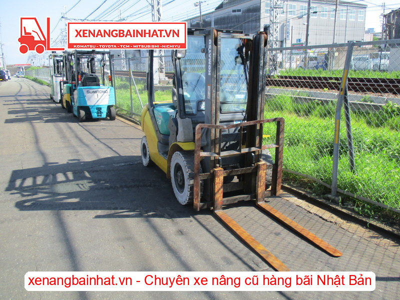 876-Xe nâng xăng Komatsu FG20T-16 2 Tấn, 3m