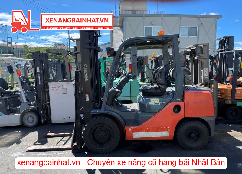 Xe nâng xăng 3 tấn Toyota 02-8FG30-0