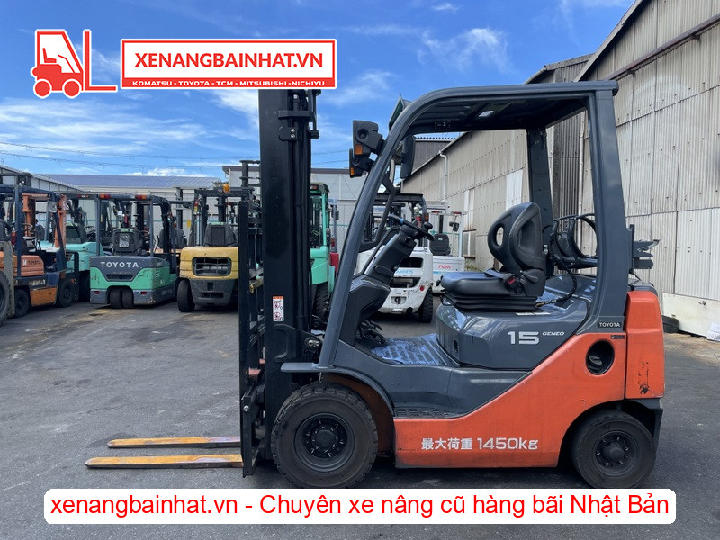 Xe nâng xăng 1.5 tấn Toyota 02-8FG15-0