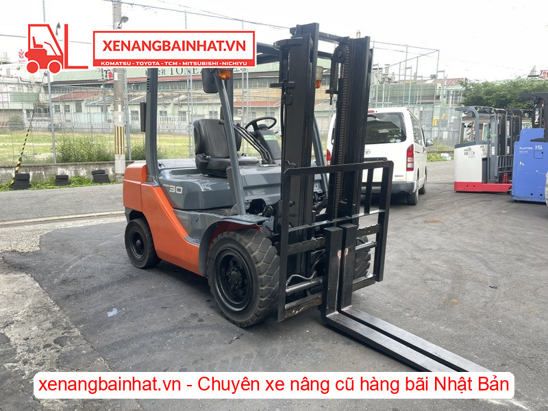 Bộ càng nâng Xe nâng dầu 3 tấn Toyota 52-8FD30 kết hợp bộ dịch càng