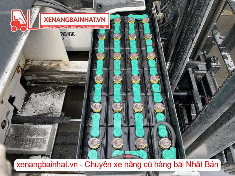 Xe nâng điện đứng lái 1.8 tấn UniCarriers FRHB18-8-9