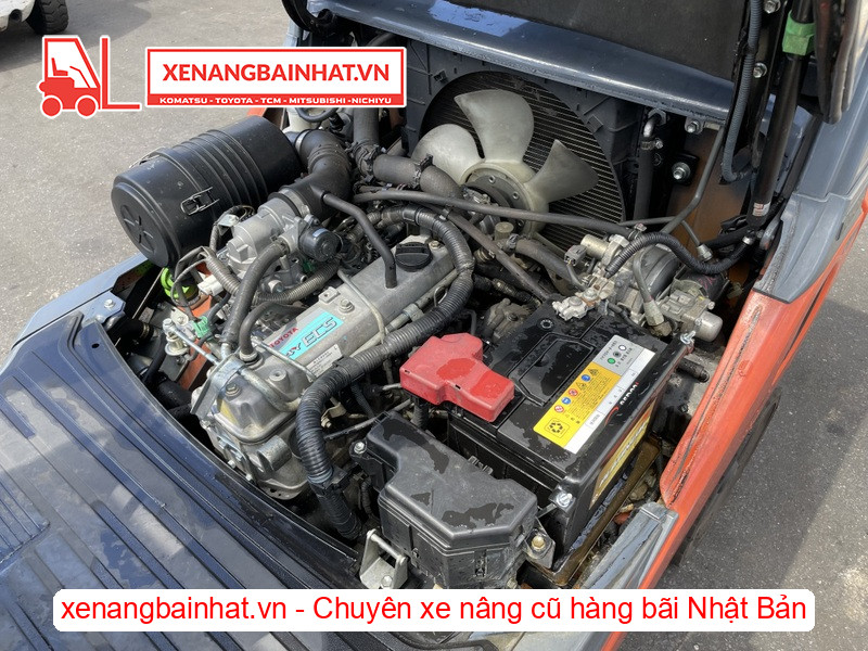 Xe nâng xăng 1.5 tấn Toyota 02-8FG15-9