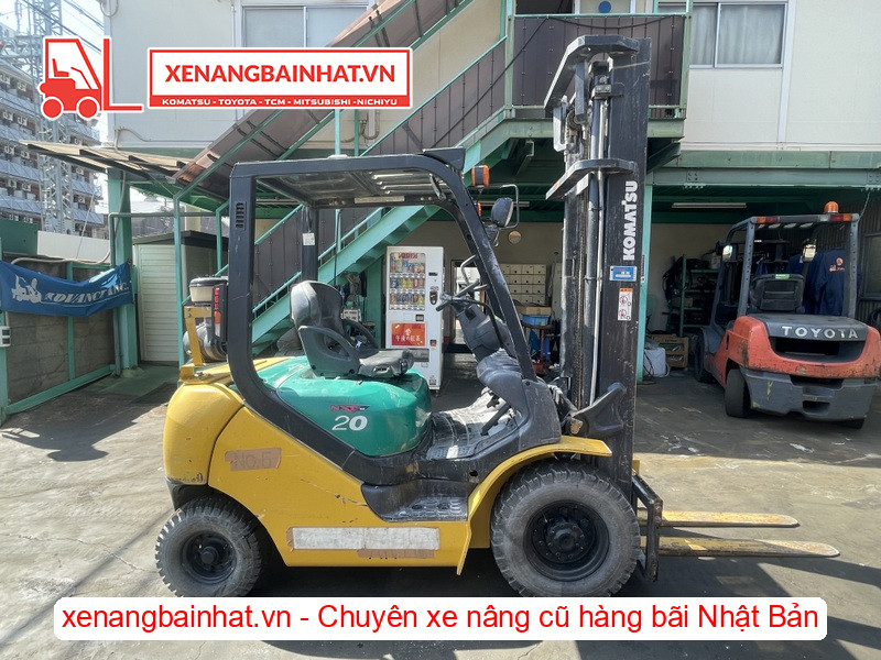 Xe nâng dầu 2 tấn Komatsu FD20T-16-3