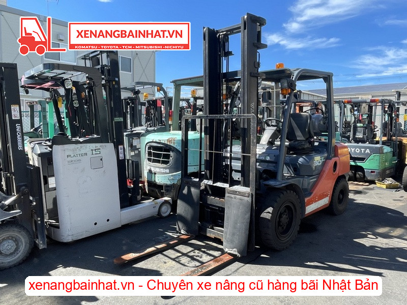 Xe nâng xăng 3 tấn Toyota 02-8FG30-1