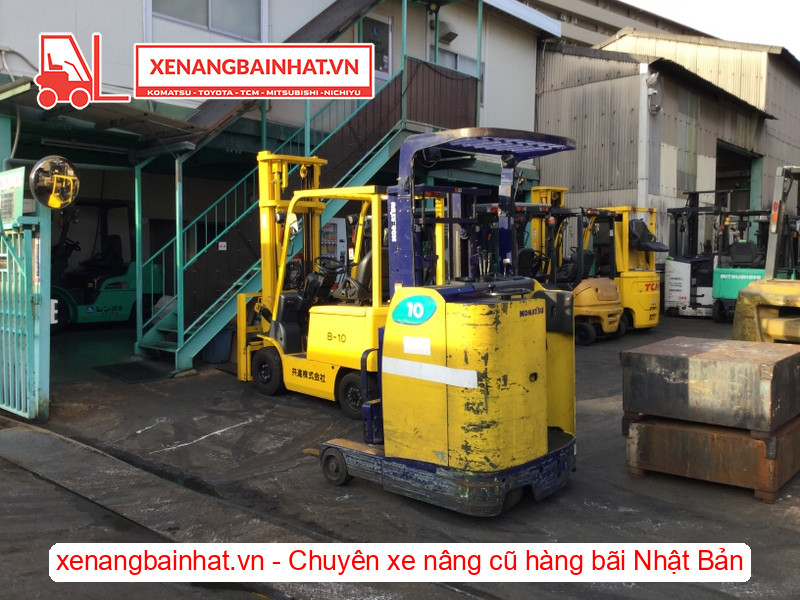 Xe nâng điện đứng lái 1 tấn Komatsu Qua sử dụng