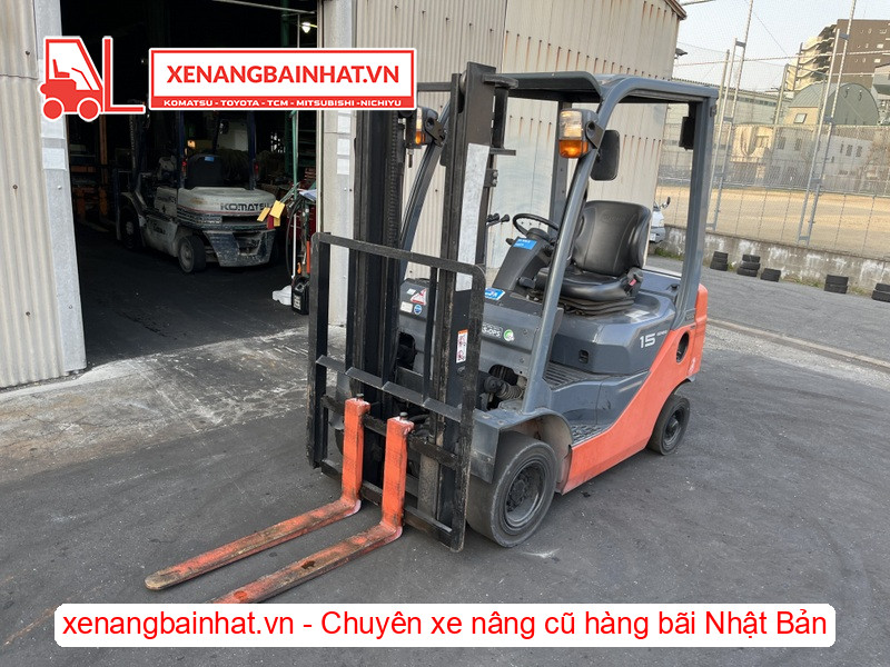 Xe nâng xăng Toyota 02-8FG15 1.5 Tấn, 3m-1 cũ hàng bãi Nhật