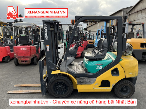 Xe nâng xăng Komatsu FG25T-16 2.5 Tấn, 3m-0 cũ hàng bãi Nhật