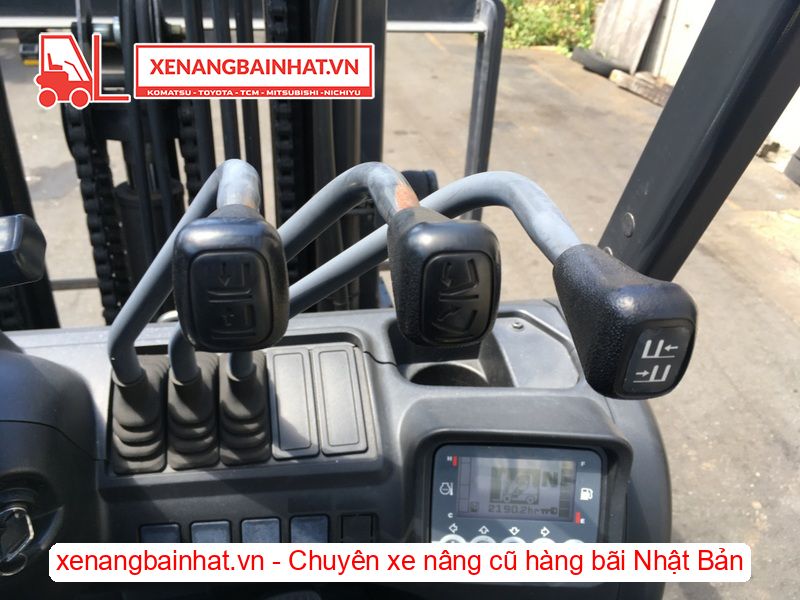 Xe nâng dầu 3 Tấn TCM FD30T5M nâng cao 4.3m triple SX 2019