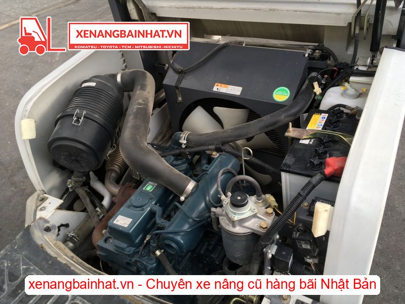 Xe nâng dầu 1.5 Tấn UNICARRIERS FD15T14 nâng cao 3m SX 2017