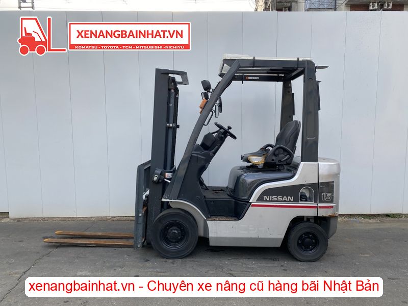 Xe nâng dầu 1.5 Tấn Nissan F1F1A15 nâng cao 3m SX 2012