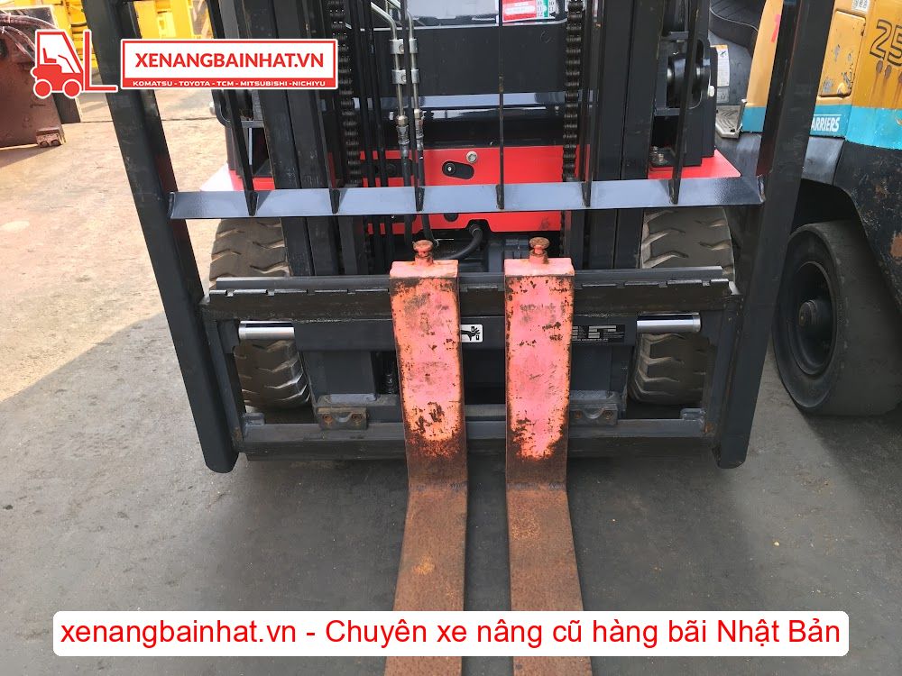Xe nâng Điện 2.5 Tấn NICHIYU FB25PN-80 nâng cao 3m SX 2022