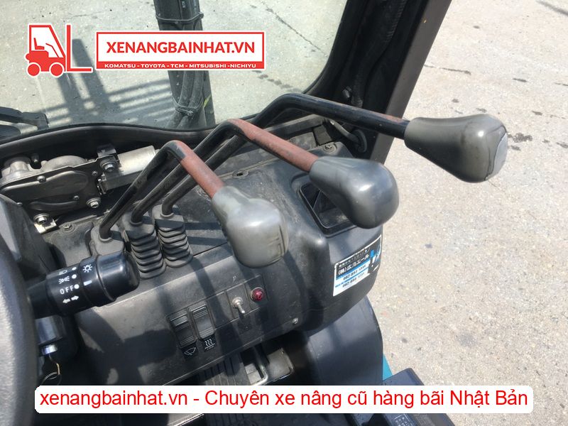 Xe nâng dầu 1.5 Tấn SUMITOMO 03FD15PAXI92D nâng cao 3m SX 2014