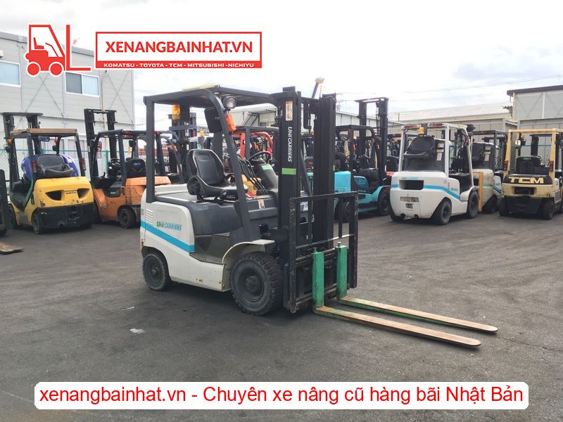 Xe nâng dầu 1.5 Tấn UNICARRIERS FD15T14 nâng cao 3m SX 2017