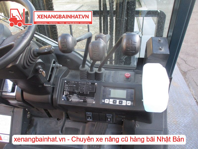 Xe nâng Điện 2 Tấn TOYOTA 8FB20 nâng cao 3m SX 2021