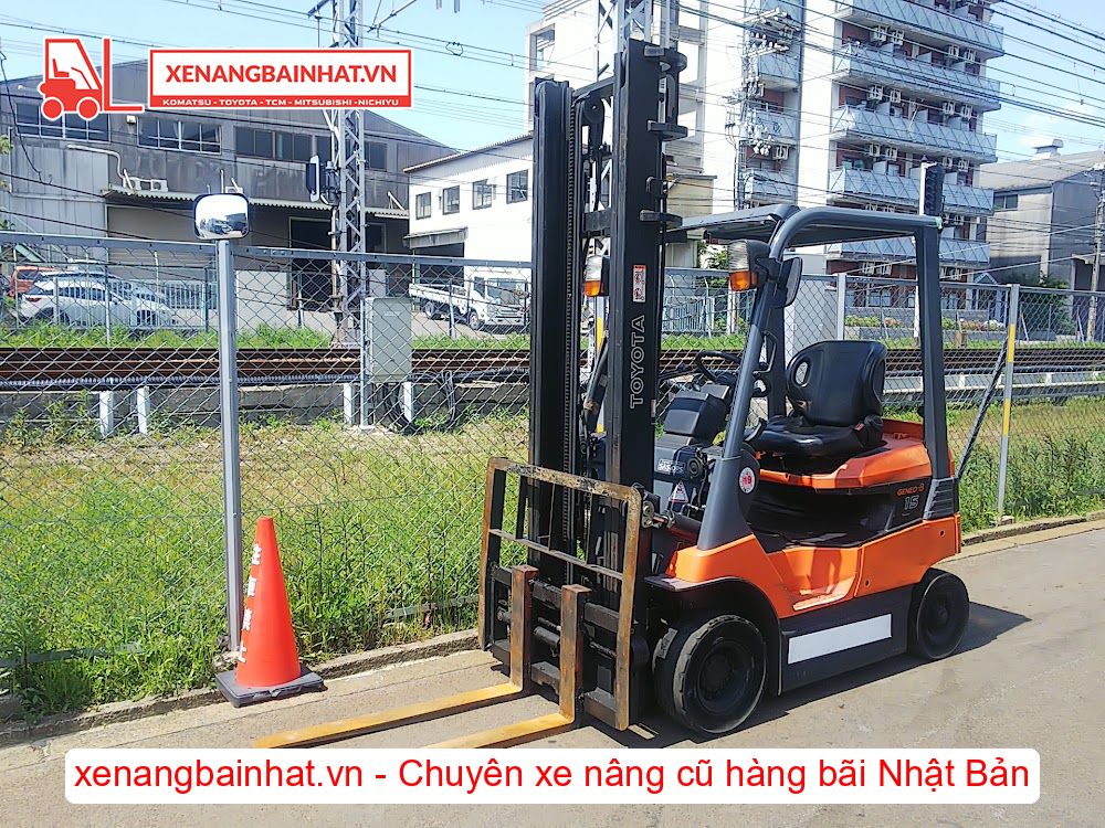 Xe nâng Điện 1.5 Tấn TOYOTA 7FBL15 nâng cao 4m SX 2007