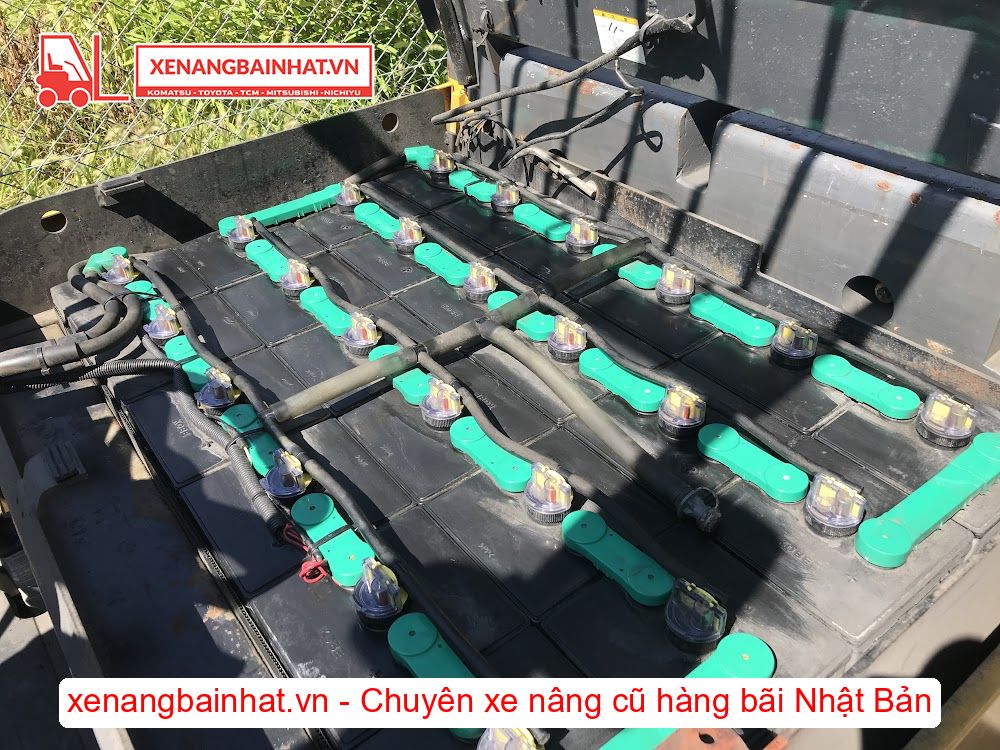 Xe nâng Điện 2 Tấn TCM FB20-8 nâng cao 3m SX 2013