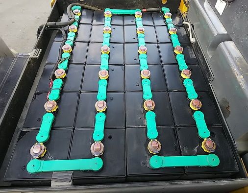 Xe nâng Điện 2.5 Tấn TCM FB25-8 nâng cao 4m SX 2013