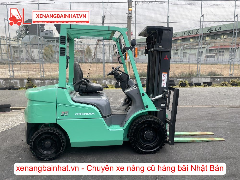 Xe nâng dầu 2.5 Tấn MITSUBISHI FDE25T-F18D nâng cao 4.7m SX 2018