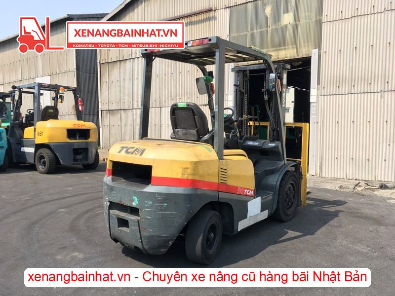 Xe nâng dầu 3 Tấn TCM FD30T3 nâng cao 3m SX 2005