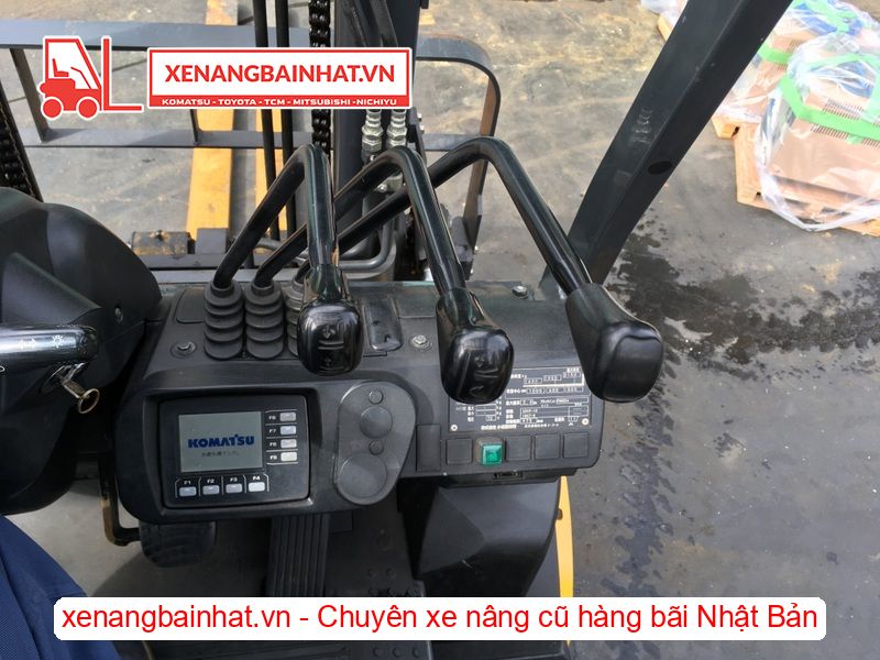 Xe nâng Điện 2.5 Tấn KOMATSU FB25-12 nâng cao 3m SX 2014