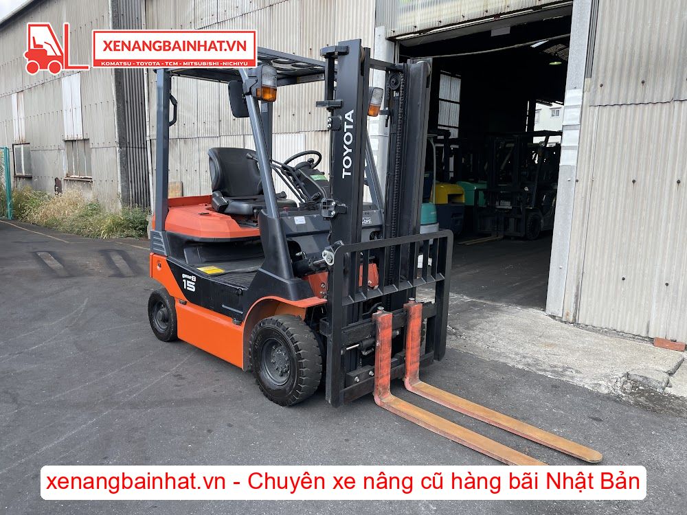 Xe nâng Điện 1.5 Tấn TOYOTA 8FB15 nâng cao 3m SX 2019