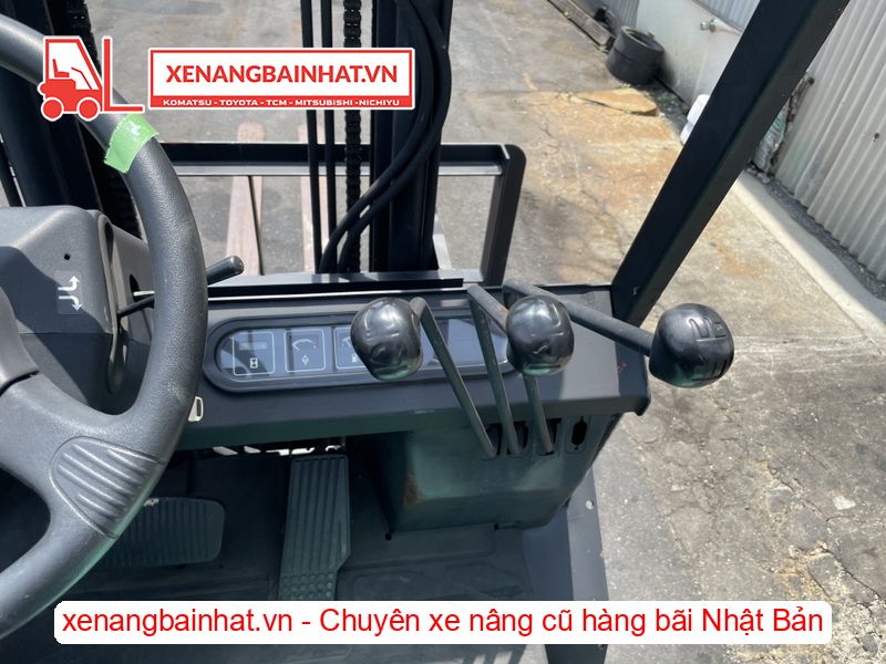 Xe nâng dầu 2 Tấn SUMITOMO 11-FD20PVIIHA nâng cao 3m SX 2005