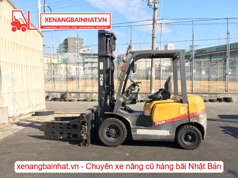 Xe nâng dầu 2 Tấn TCM FD20C3 nâng cao 4m SX 2010