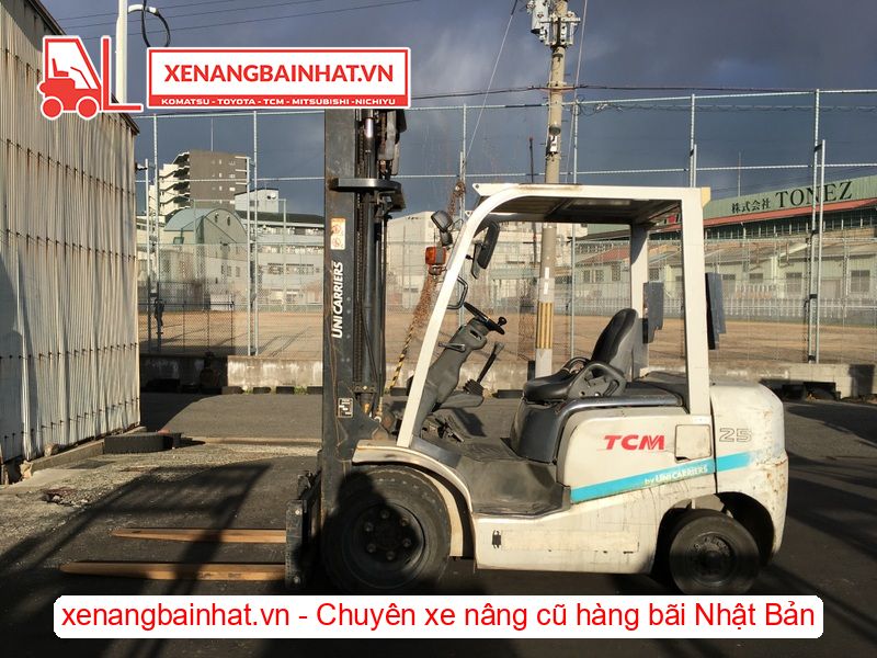 Xe nâng dầu 2.5 Tấn TCM FD25C13Z nâng cao 6m triple SX 2014