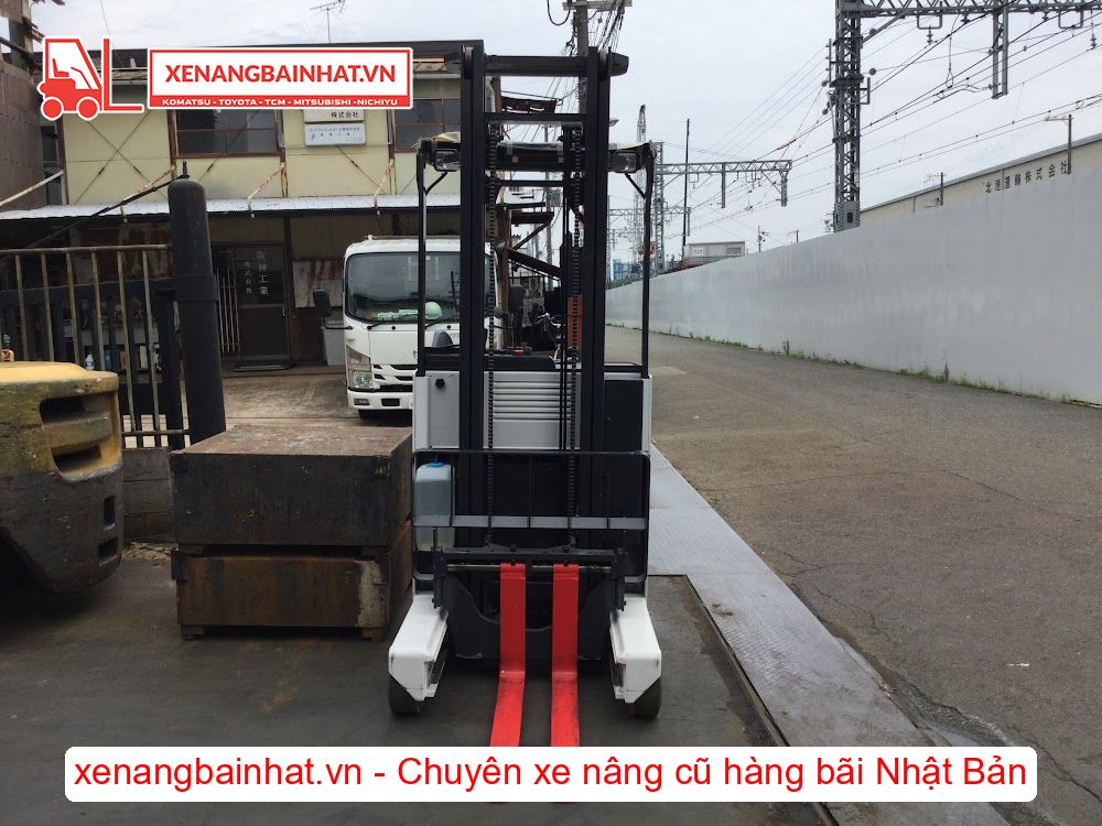 Xe nâng Điện 900Kg NICHIYU FBRM9N-85 nâng cao 4m SX 2020