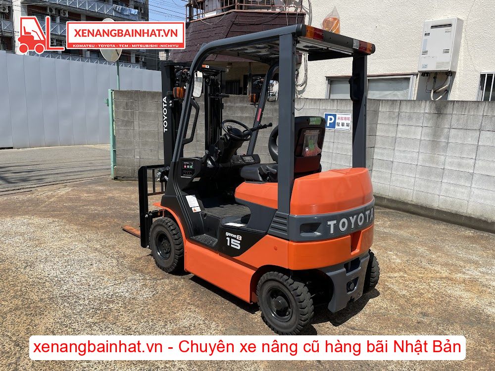 Xe nâng Điện 1.5 Tấn TOYOTA 8FB15 nâng cao 3m SX 2020