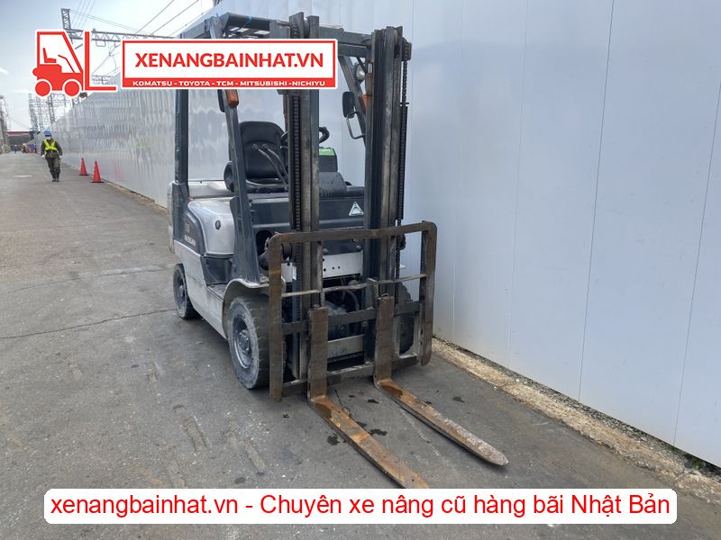 Xe nâng dầu 1.8 Tấn Nissan FL01A18 nâng cao 3m SX 2006