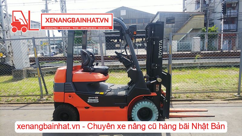 Xe nâng Điện 2.5 Tấn TOYOTA 8FB25 nâng cao 3m SX 2017