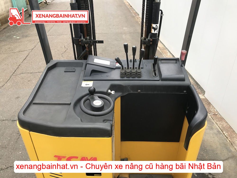Xe nâng Điện 1.5 Tấn TCM FRB15-8M nâng cao 3m SX 2011
