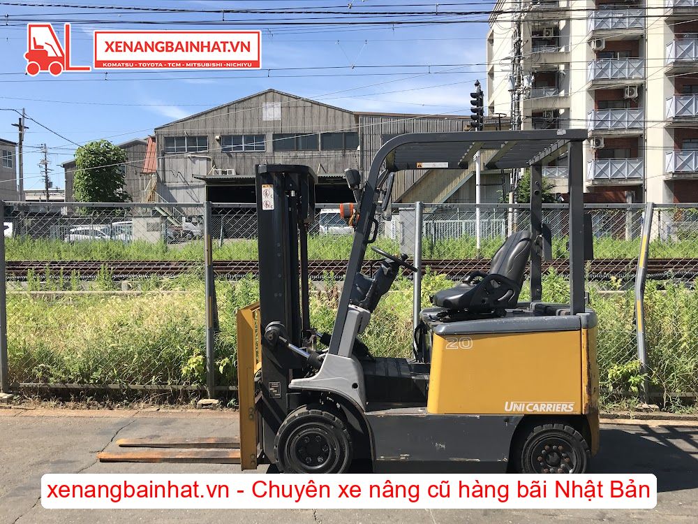 Xe nâng Điện 2 Tấn TCM FB20-8 nâng cao 3m SX 2013
