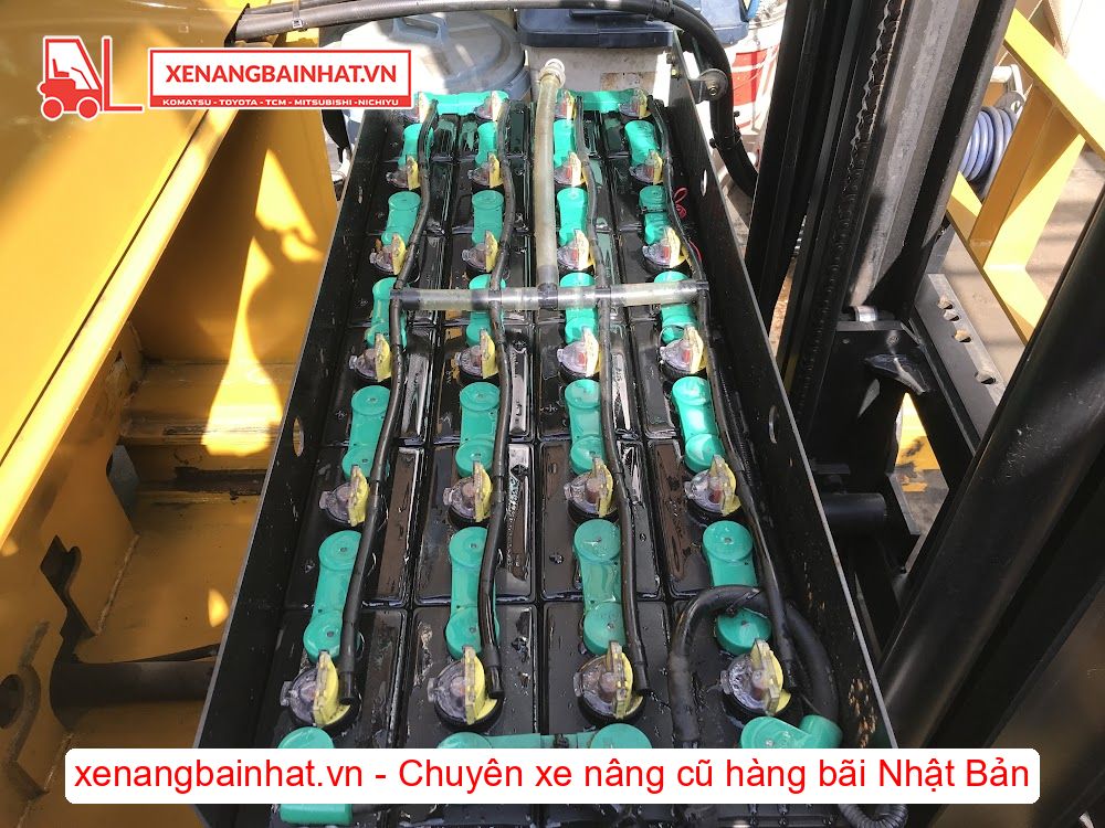 Xe nâng Điện 1.5 Tấn TCM FRHB15-8 nâng cao 4m SX 2010