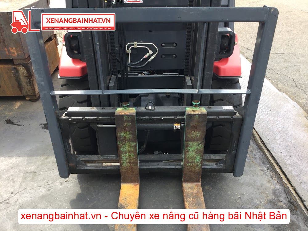 Xe nâng Điện 2.5 Tấn NICHIYU FB25PN-77 nâng cao 3m SX 2016