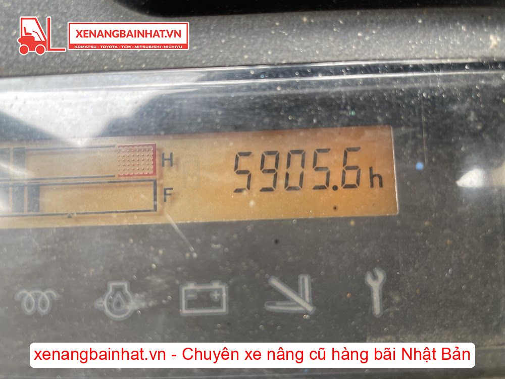Xe nâng dầu 2.5 Tấn TOYOTA 52-8FD25 nâng cao 4m SX 2008