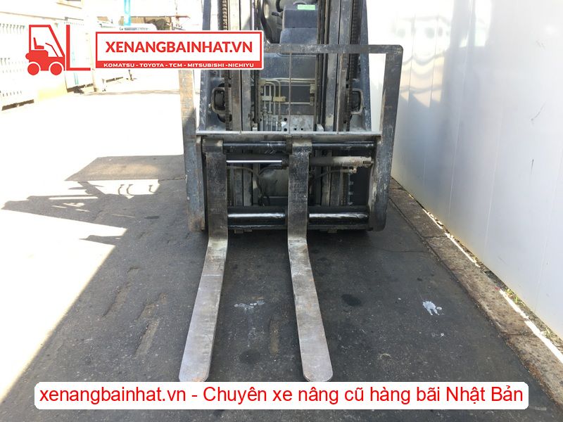 Xe nâng dầu 1.8 Tấn Nissan FL01A18 nâng cao 4m SX 2006