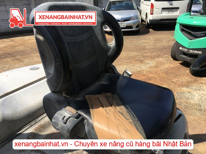 Xe nâng dầu 1.8 Tấn Nissan FL01A18 nâng cao 4m SX 2006