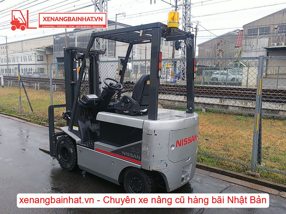 Xe nâng Điện 2 Tấn Nissan P1B2L20 (FB20) nâng cao 3m SX 2011