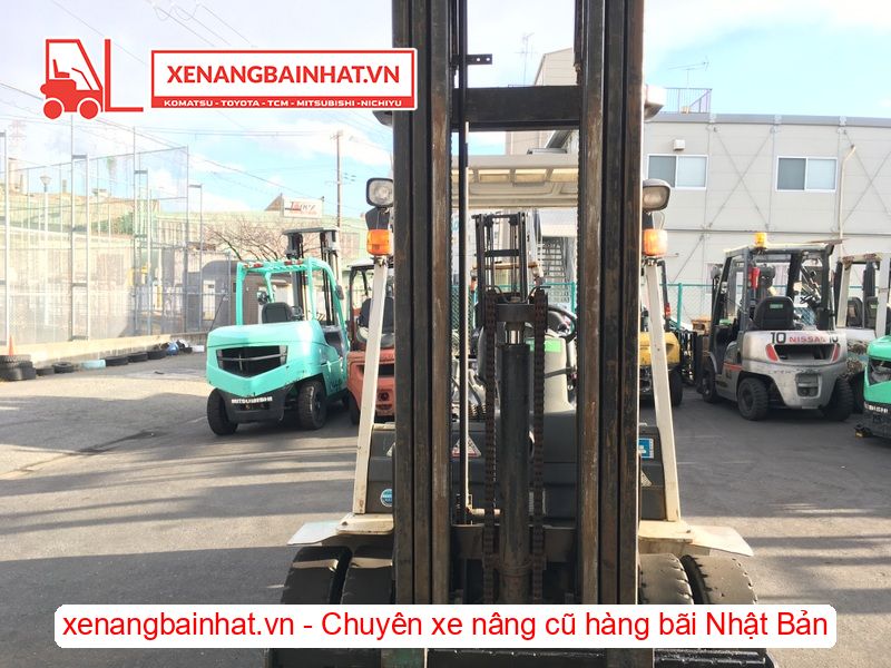 Xe nâng dầu 2.5 Tấn TCM FD25C13Z nâng cao 6m triple SX 2014