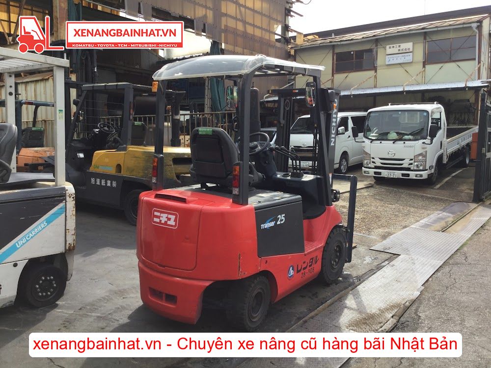 Xe nâng Điện 2.5 Tấn NICHIYU FB25PN-77 nâng cao 3m SX 2016