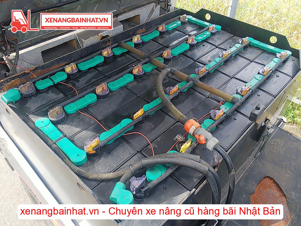 Xe nâng Điện 1.5 Tấn Nissan K1B1R15 (FB15) nâng cao 3m SX 2009