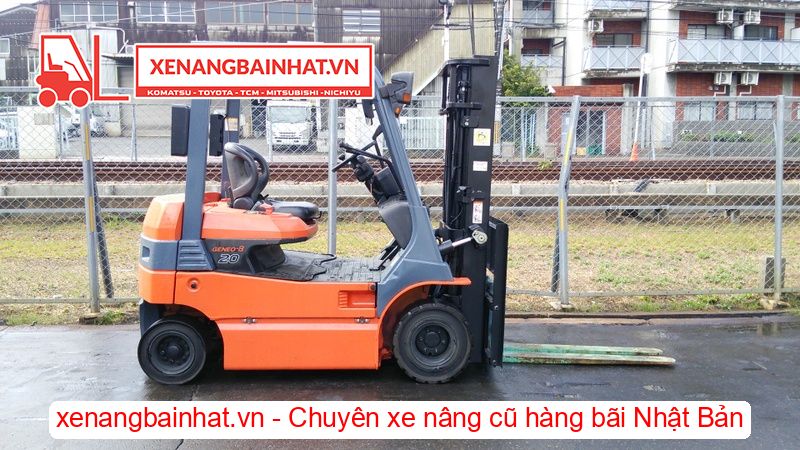 Xe nâng Điện 2 Tấn TOYOTA 7FBL20 nâng cao 3m SX 2013